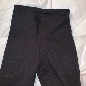 lululemon dupe- leopard print leggings